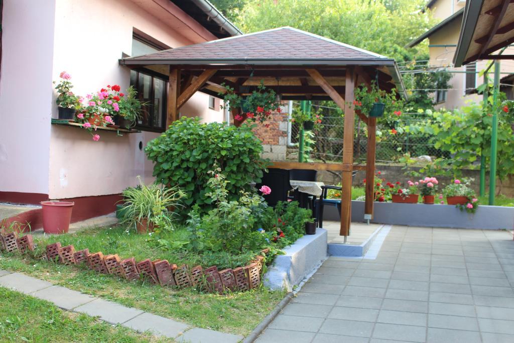 Apartment Zalac Slunj Exterior photo